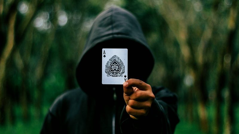 新万博深度解析：ICM独立筹码模型如何成为棋牌竞技的数学核心