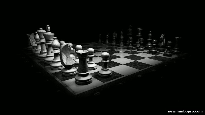 新万博带你深入棋局分析：从概率计算到心理洞察的实战智慧