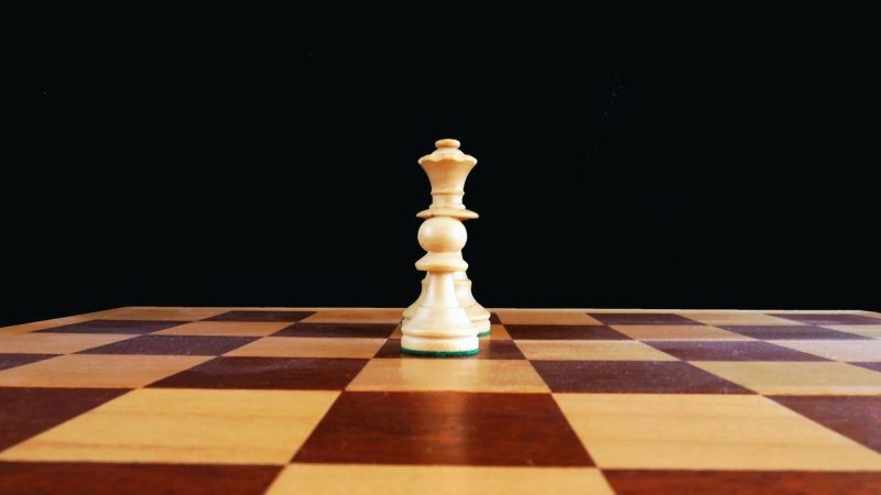 新万博深度解析：德州扑克战术体系与实战进阶指南